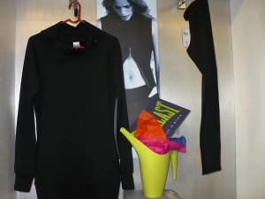 maxy maglia nera